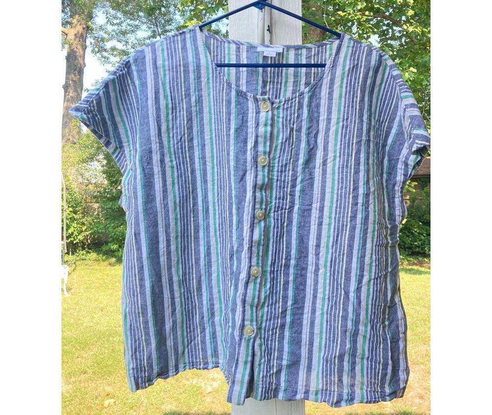 Liz Claiborne - Coastal Casual Lagenlook Euro Summer Classic Striped Linen Top-L